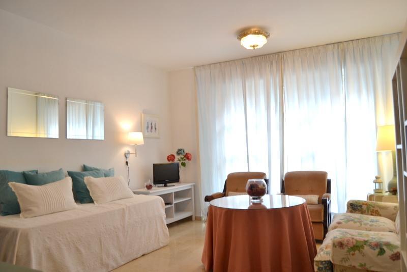 Apartamento Carlos Canal Seville Exterior photo